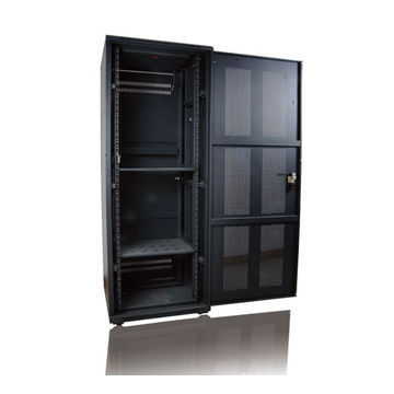 Ce certificat 42u Type de luxe Cabinet de serveur intérieur avec porte en verre